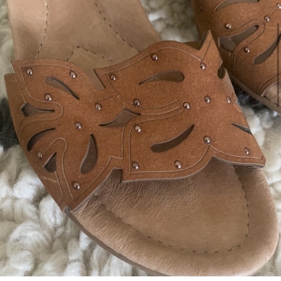 Perfect Leather Sandel - Picture 5 of 11